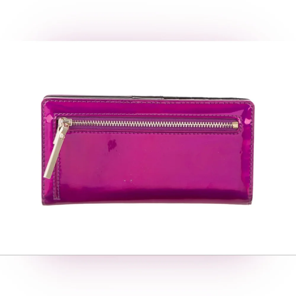 iridescent pink